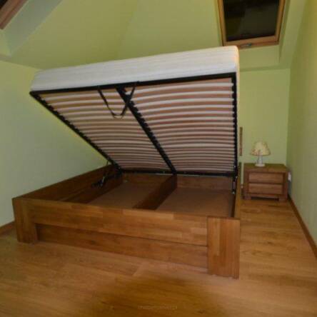 Łóżko E4 z pojemnikiem